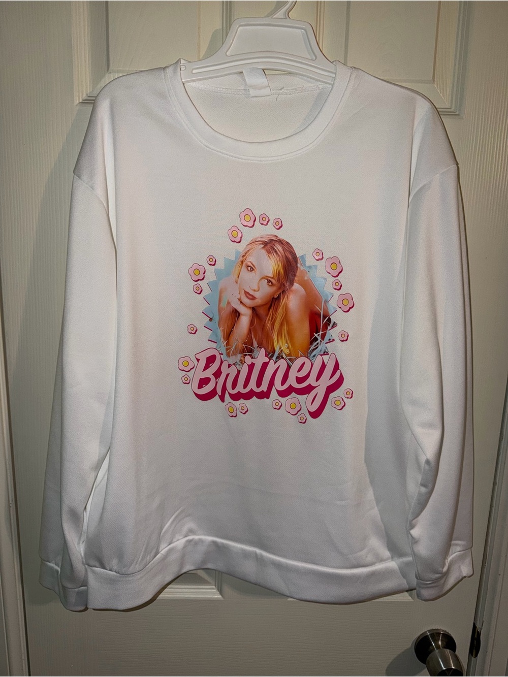 Britney Spears White Graphic Crewneck Sweater - XL